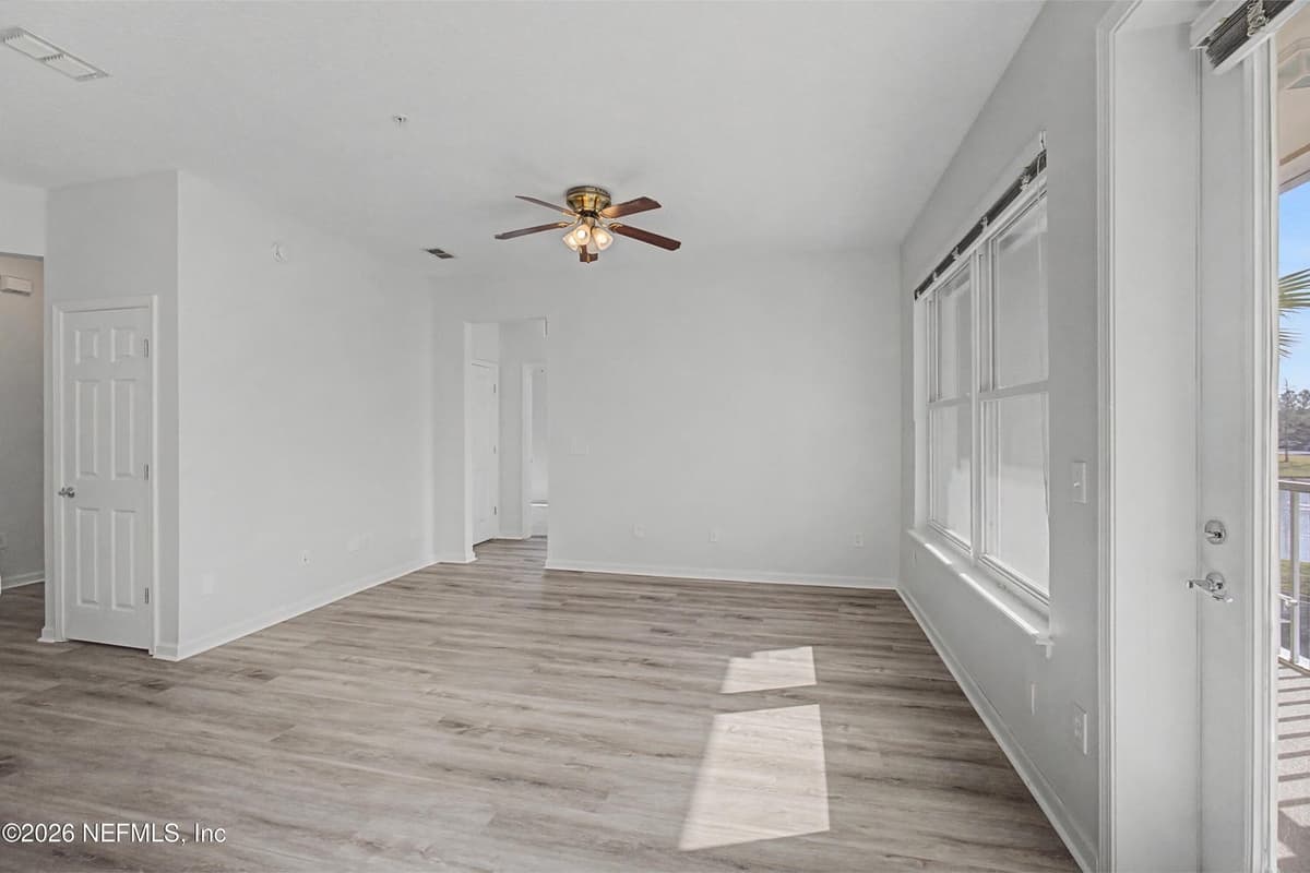 13364 BEACH Boulevard 116, Jacksonville, FL 32224 3