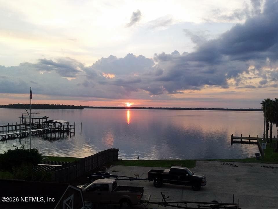 10 CENTRAL Avenue, Crescent City, FL 32112 2