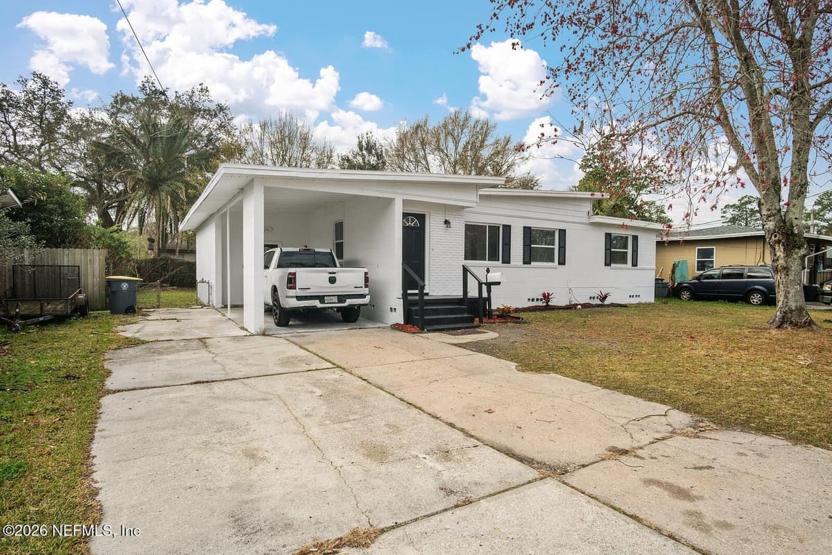 6728 EAST Road, Jacksonville, FL 32216 2