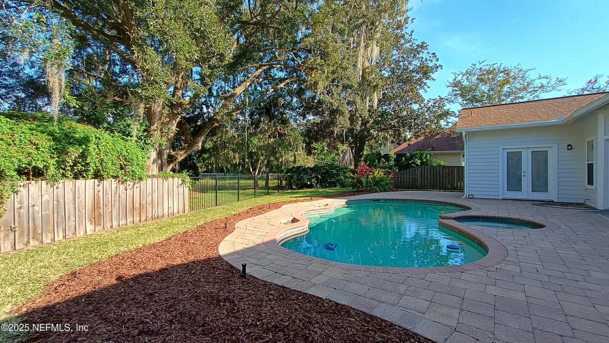 2032 MARYE BRANT Loop N, Neptune Beach, FL 32266 3