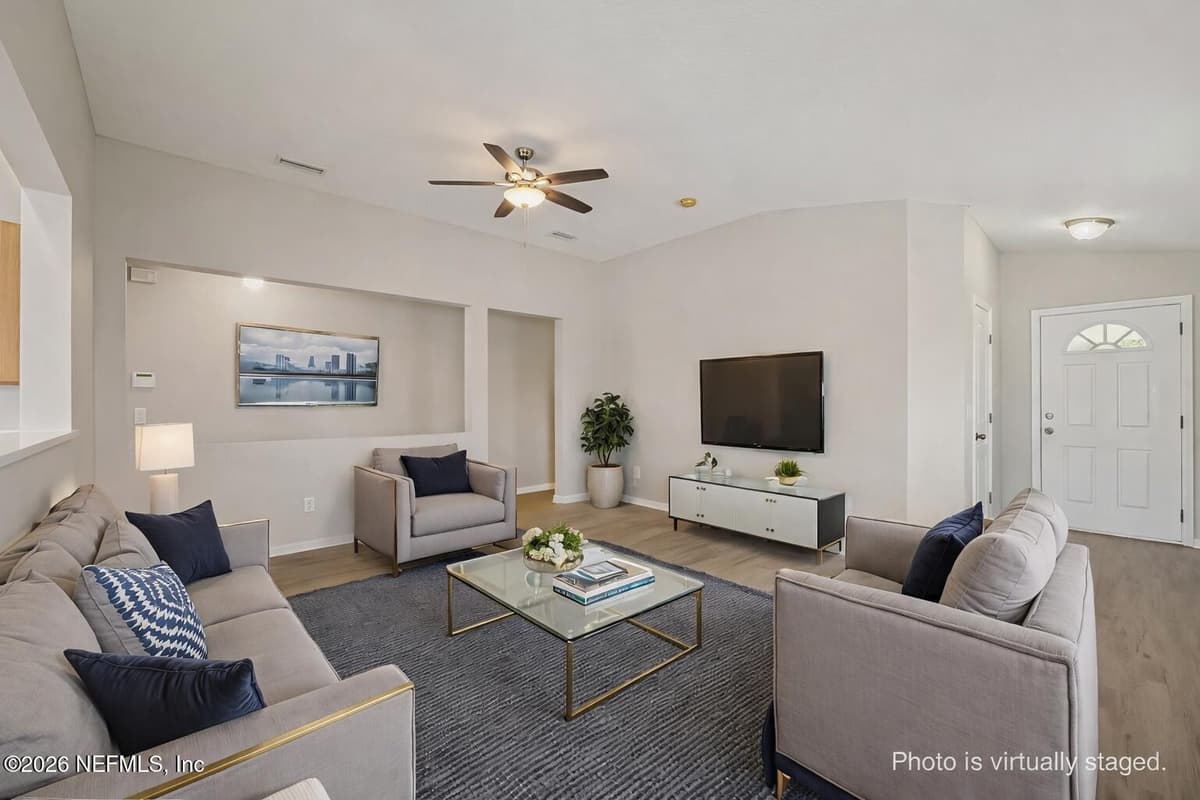 1068 MORNING LIGHT Road, Jacksonville, FL 32218 3