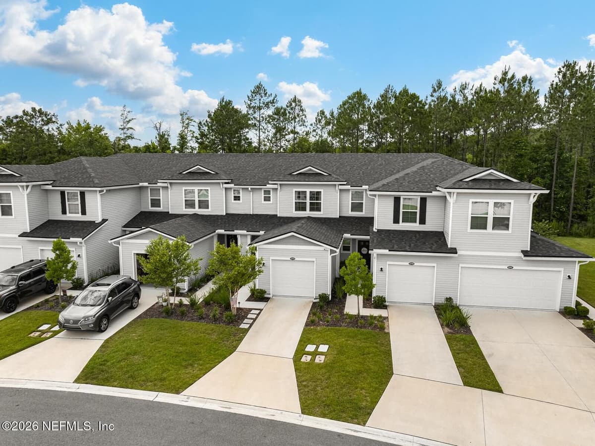 11993 CALVESTA Street, Jacksonville, FL 32256 2