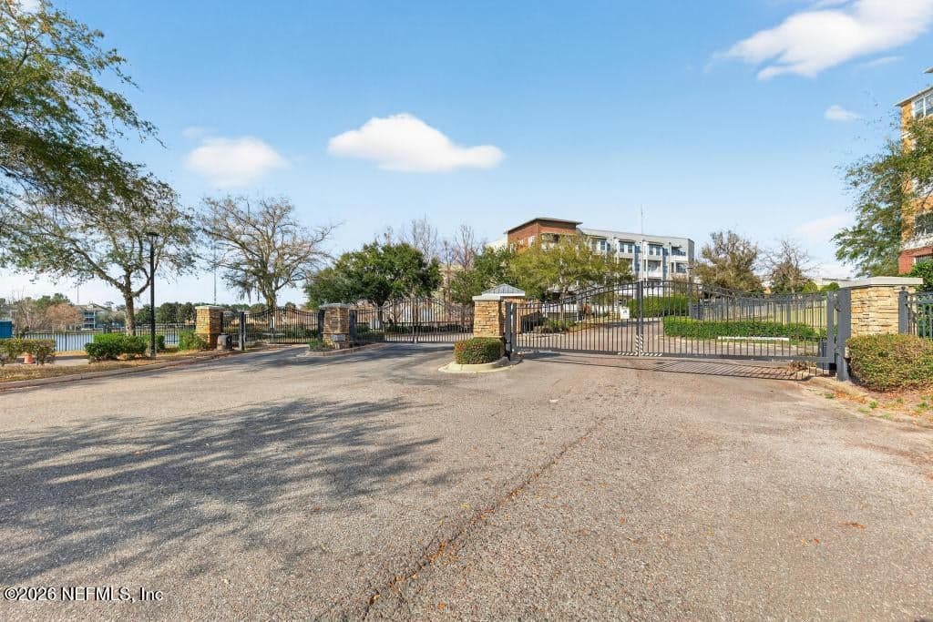8550 TOUCHTON Road 2221, Jacksonville, FL 32216 2