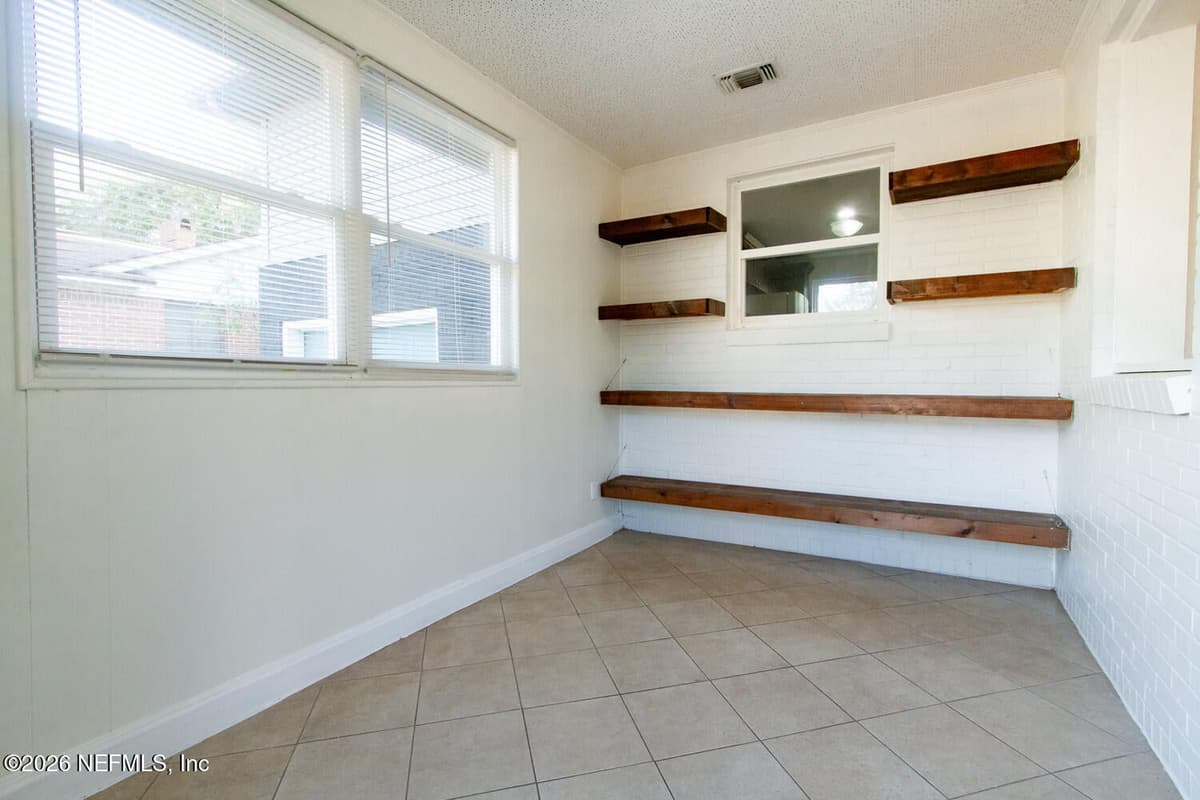 5072 FRENCH Street, Jacksonville, FL 32205 3