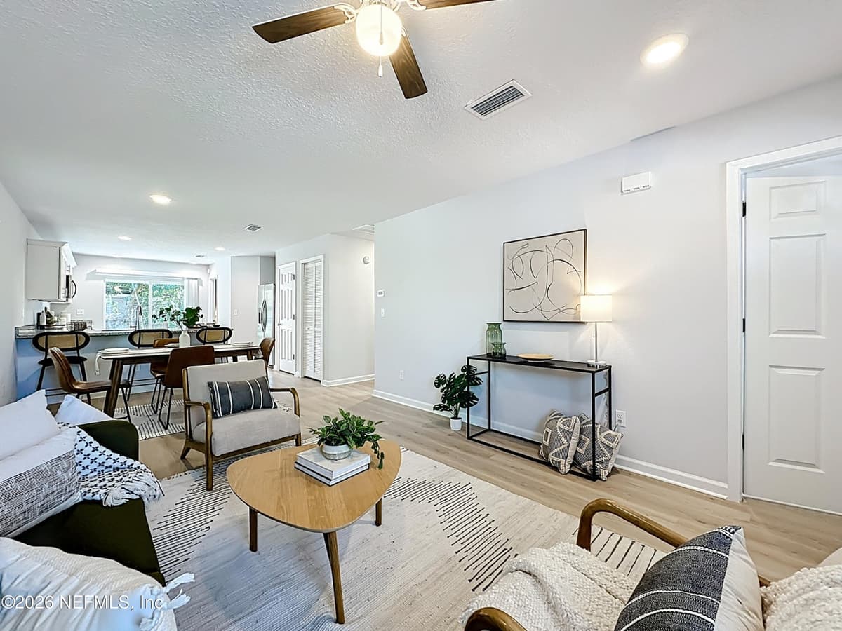 1646 E 14TH Street, Jacksonville, FL 32206 3