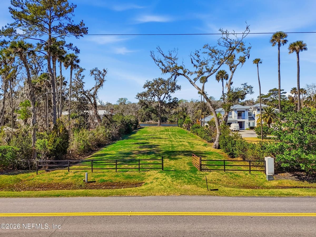 143 N ROSCOE Boulevard, Ponte Vedra Beach, FL 32082 2