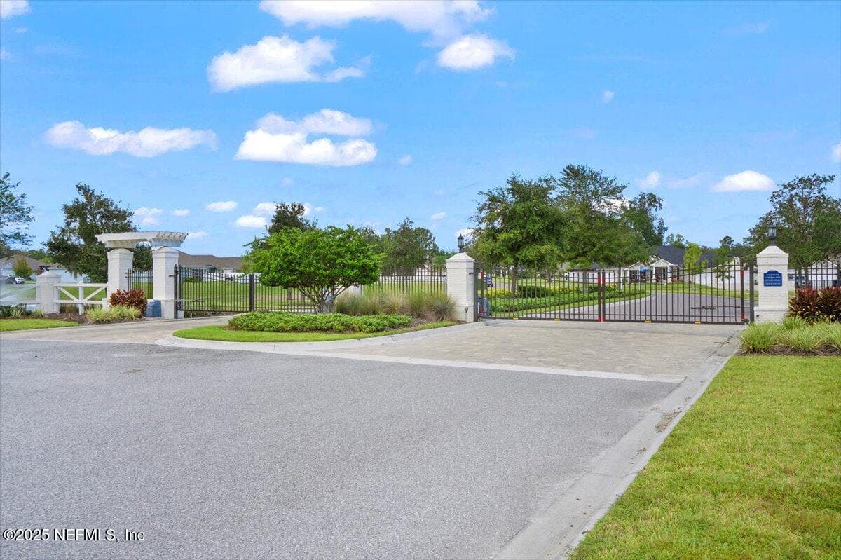 3011 FREE BIRD Loop, Green Cove Springs, FL 32043 2