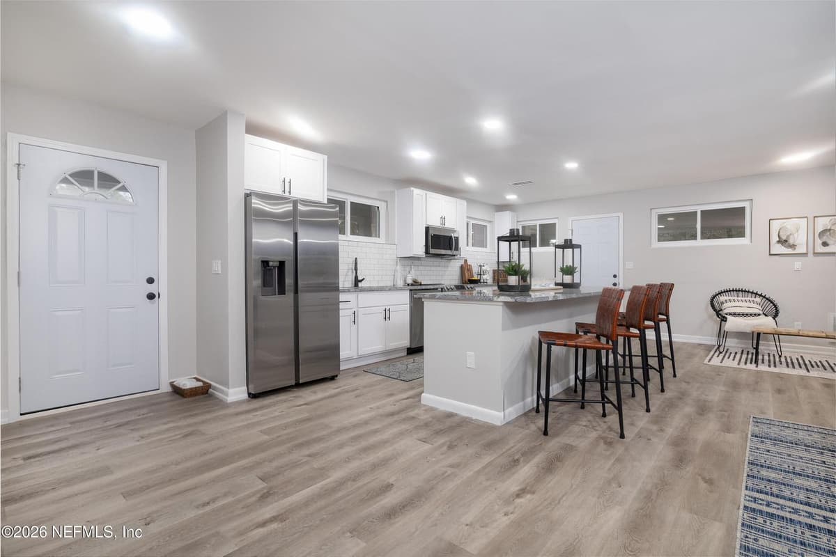 7214 POINCIANA Avenue, Jacksonville, FL 32217 2