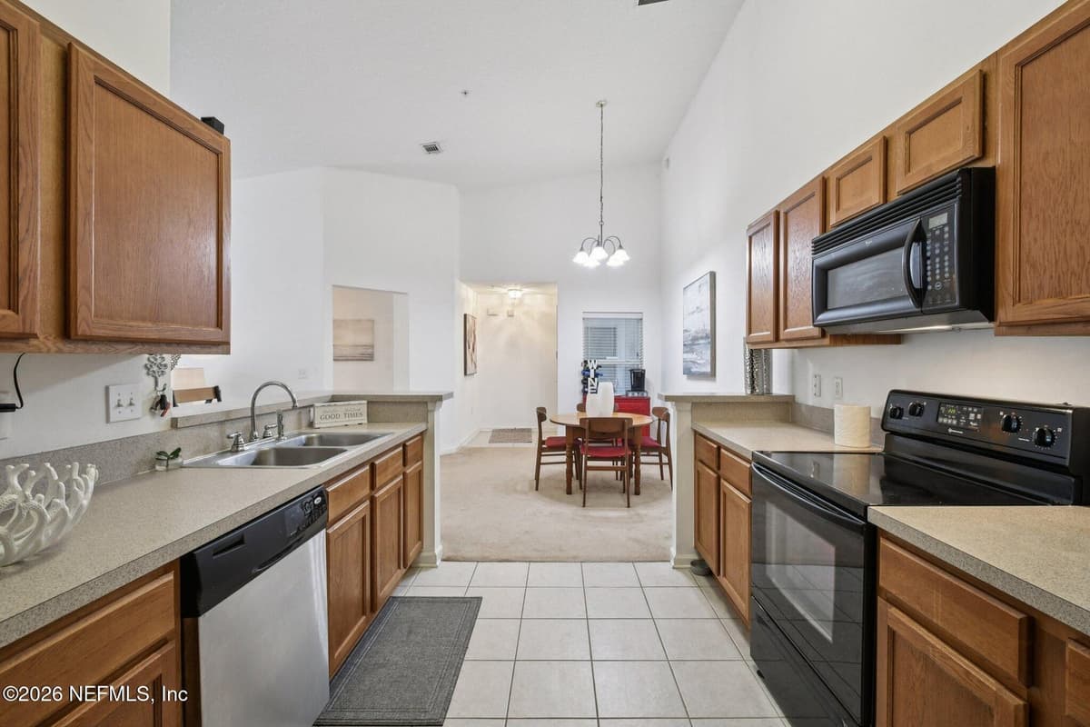 7920 MERRILL Road 1114, Jacksonville, FL 32277 3
