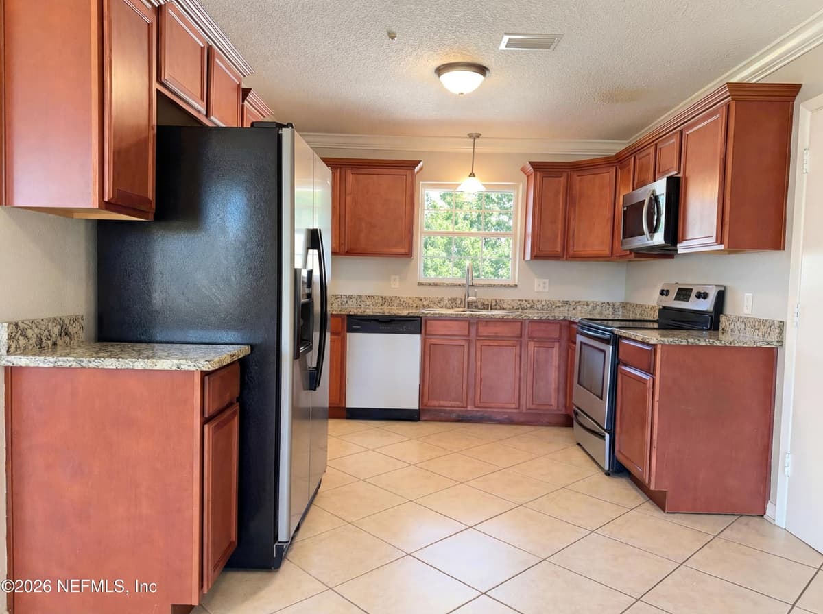 2807 SACK Drive W, Jacksonville, FL 32216 2