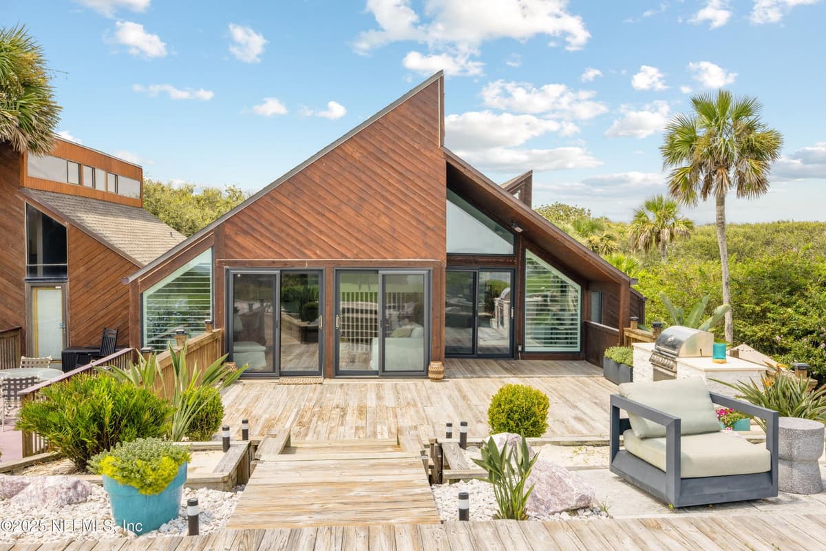 2277 SEMINOLE Road M, Atlantic Beach, FL 32233 2