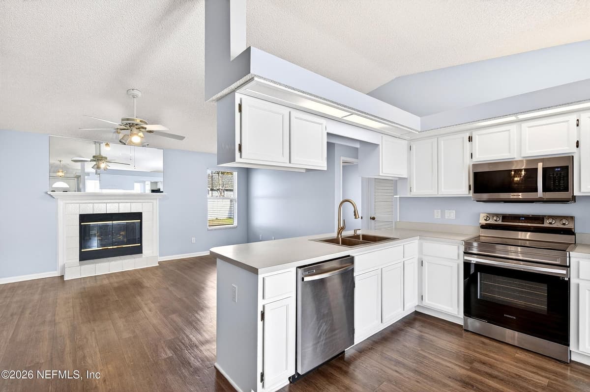 1614 IBIS Drive, Orange Park, FL 32065 3