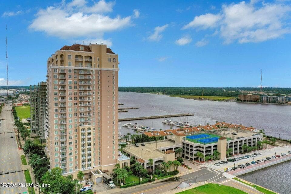 400 E BAY Street PENTHOUSE 6, Jacksonville, FL 32202 2