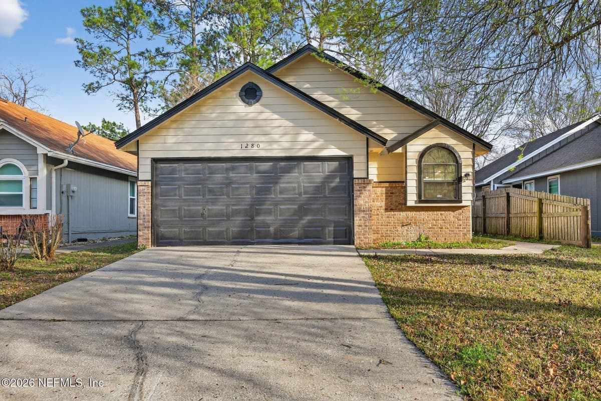1280 INDEPENDENCE Drive, Orange Park, FL 32065 2
