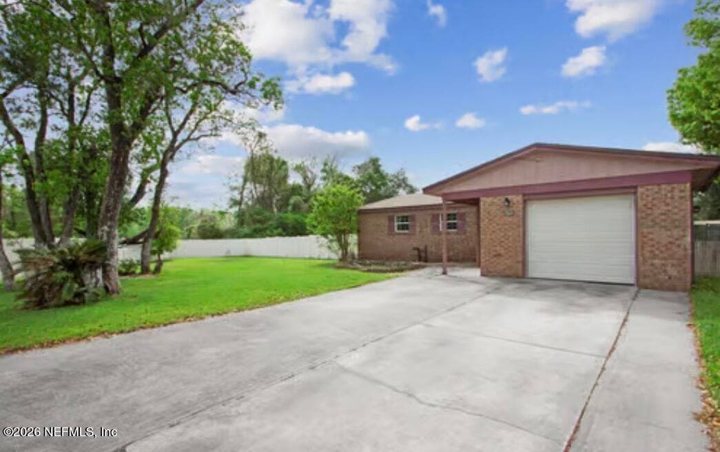 8204 FROST Street S, Jacksonville, FL 32221 3