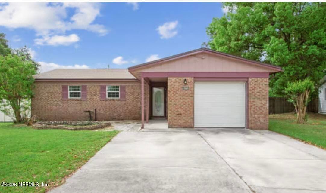 8204 FROST Street S, Jacksonville, FL 32221 2