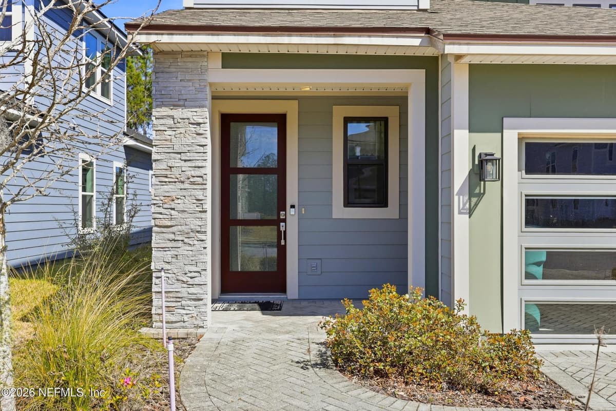 10021 INVENTION Lane, Jacksonville, FL 32256 2