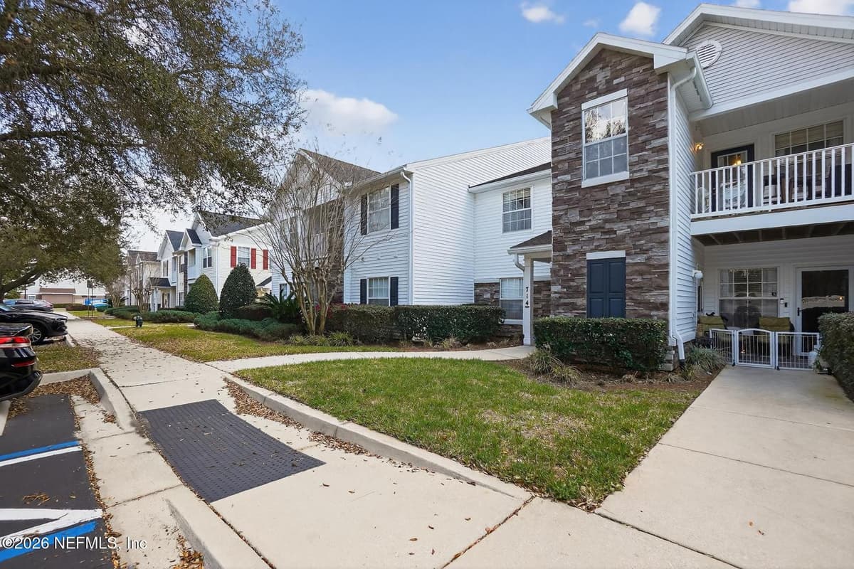 575 OAKLEAF PLANTATION Parkway 714, Orange Park, FL 32065 3