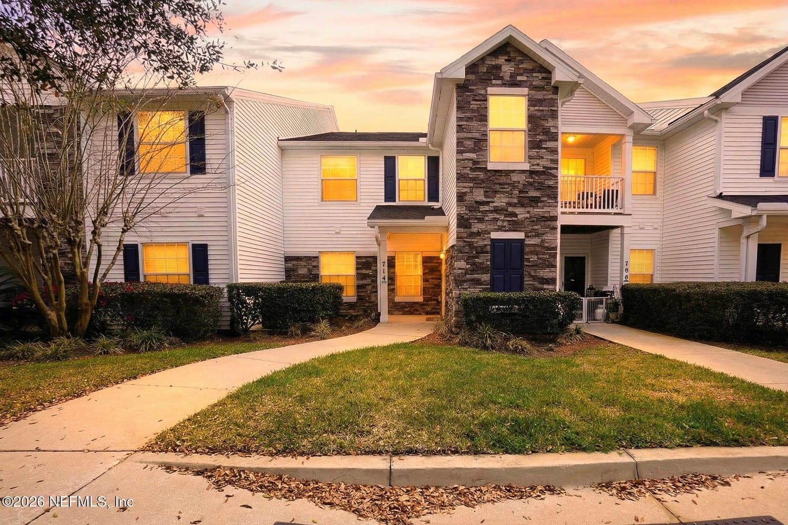 575 OAKLEAF PLANTATION Parkway 714, Orange Park, FL 32065