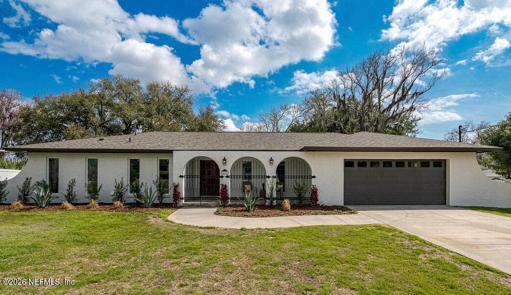 3779 CEDARCREST Drive, Jacksonville, FL 32210 2