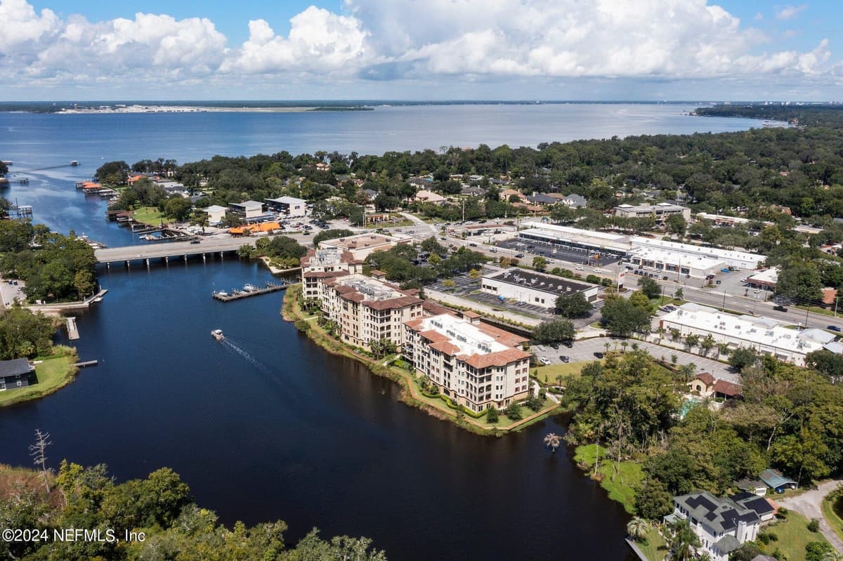 3958 BAYMEADOWS Road 1602, Jacksonville, FL 32217 3