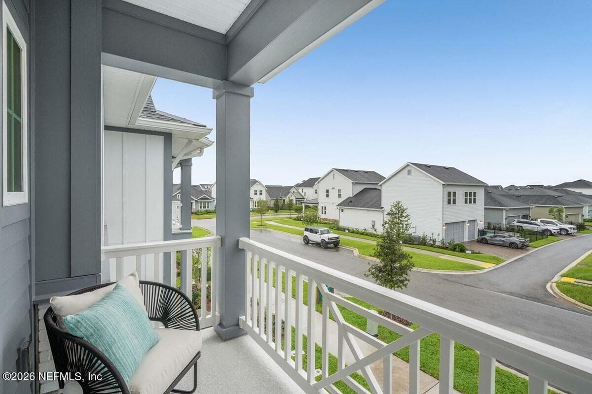 11943 MIRACLE WOODS Way, Jacksonville, FL 32224 2