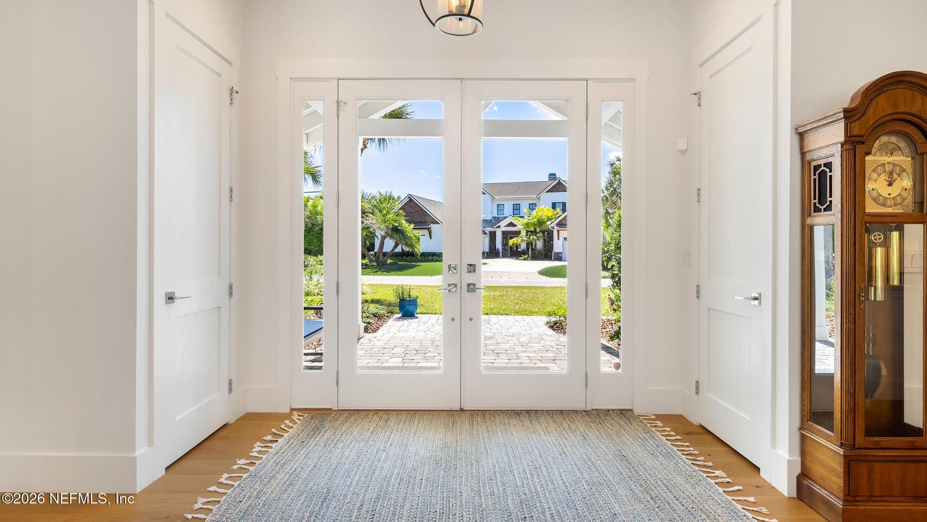 113 MILLS Lane, Jacksonville Beach, FL 32250