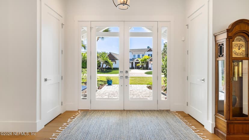 113 MILLS Lane, Jacksonville Beach, FL 32250