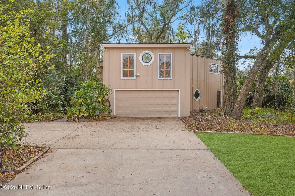 3140 FOREST Circle, Jacksonville, FL 32257 3