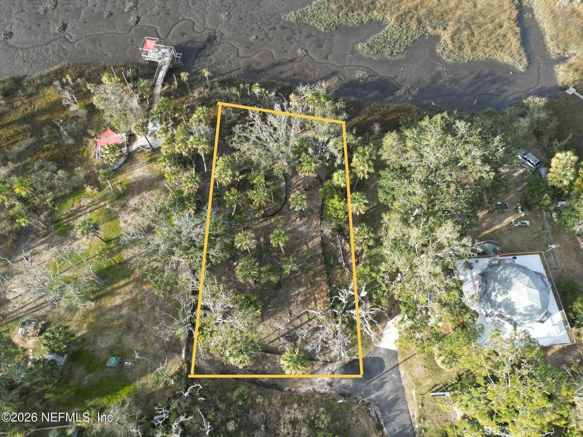 1304 GLADIOLA Street, Atlantic Beach, FL 32233 2