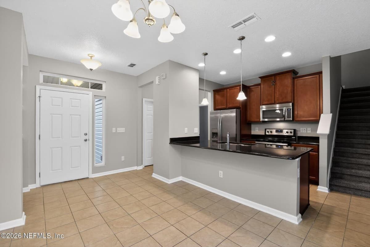 350 VINEYARD Lane, Orange Park, FL 32073 3