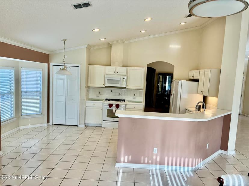11148 TURNBRIDGE Drive, Jacksonville, FL 32256