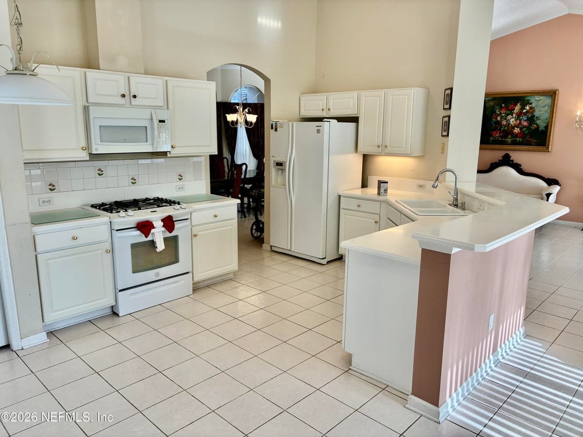 11148 TURNBRIDGE Drive, Jacksonville, FL 32256, Jacksonville, FL - photo 2