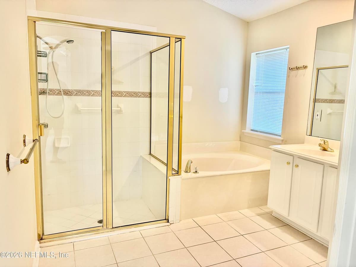 11148 TURNBRIDGE Drive, Jacksonville, FL 32256, Jacksonville, FL - photo 3