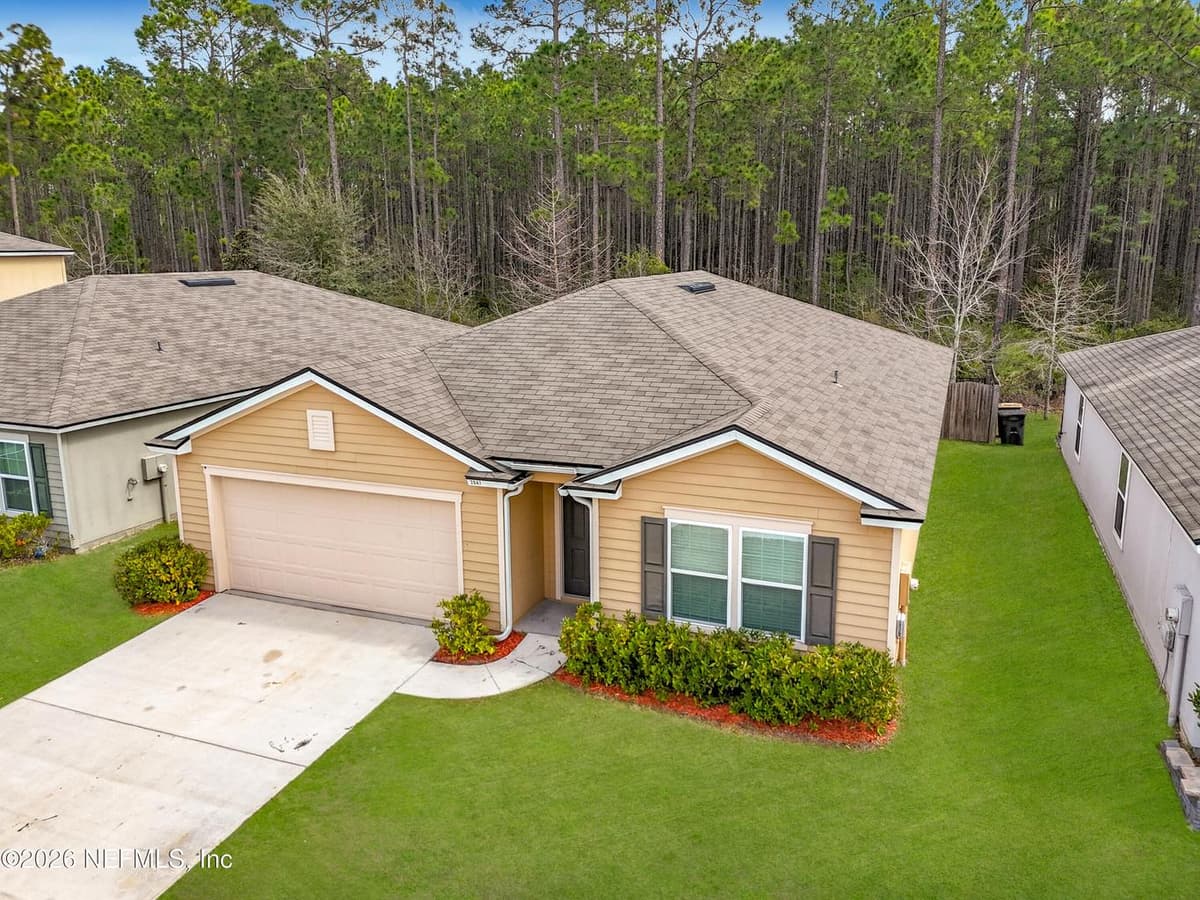 2047 APRIL OAKS Drive, Jacksonville, FL 32221 3