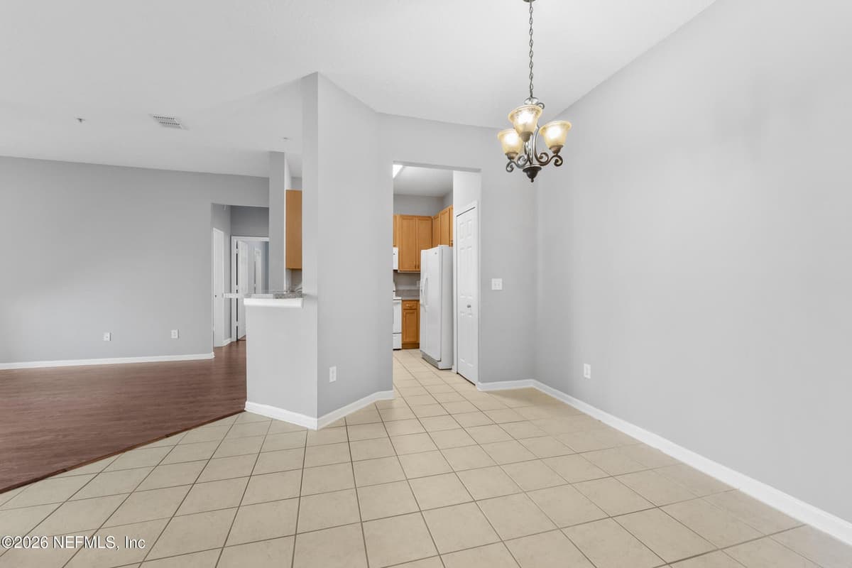 8601 BEACH Boulevard 1002, Jacksonville, FL 32216 3