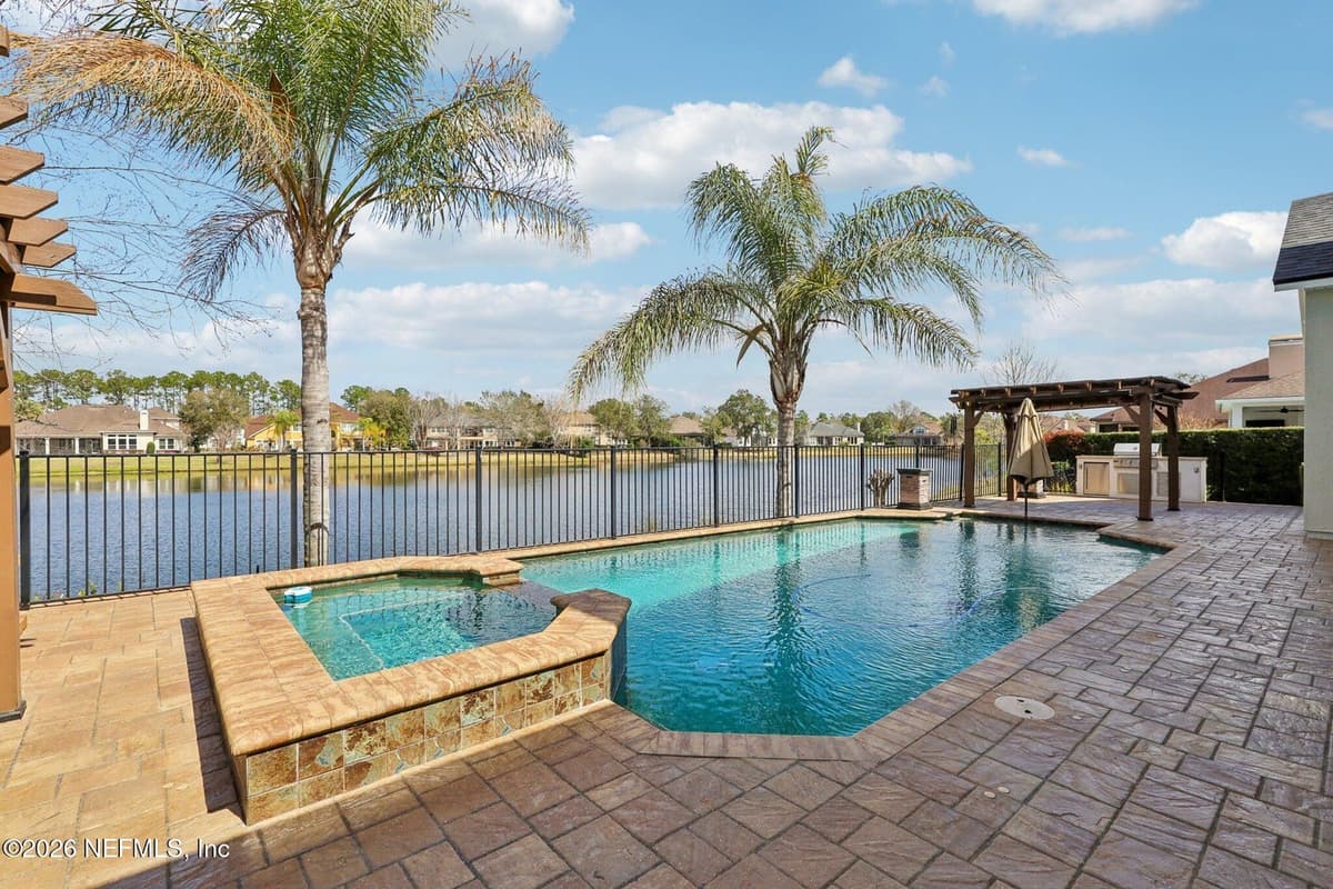 827 E DORCHESTER Drive, St. Johns, FL 32259 2