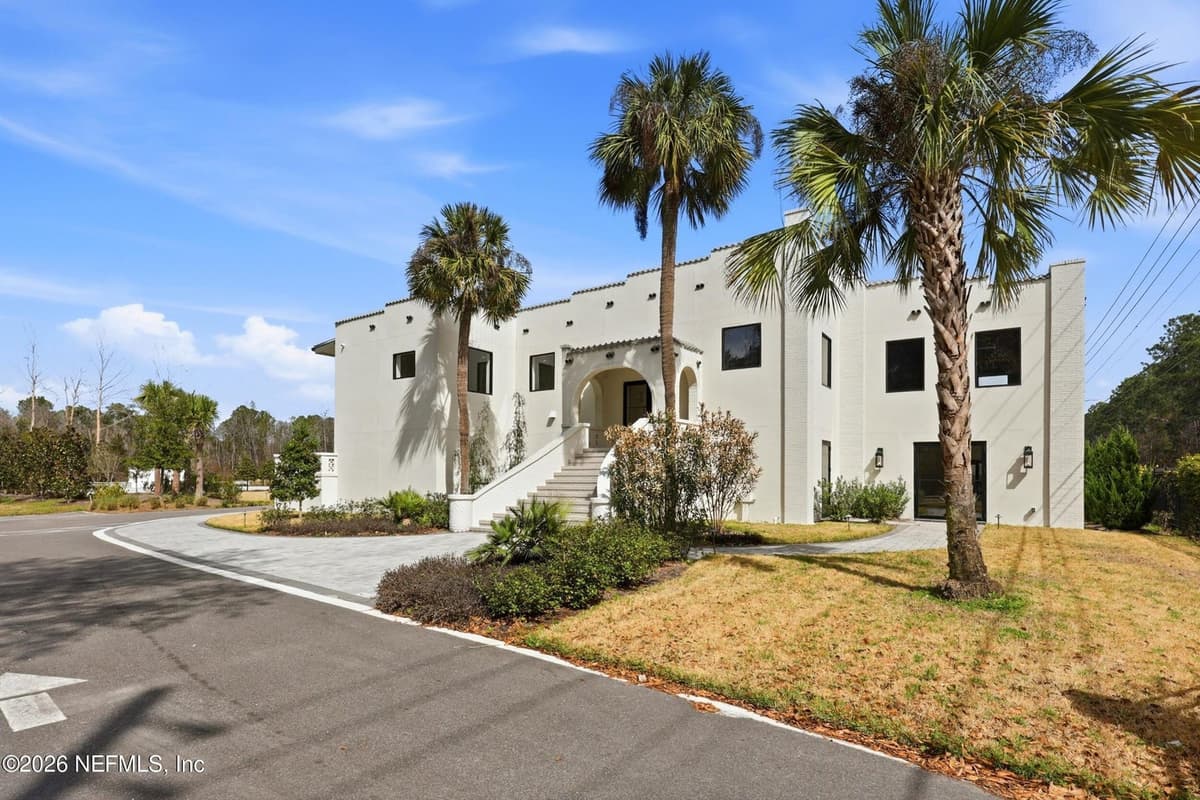 13535 W BEAVER Street, Jacksonville, FL 32220 2