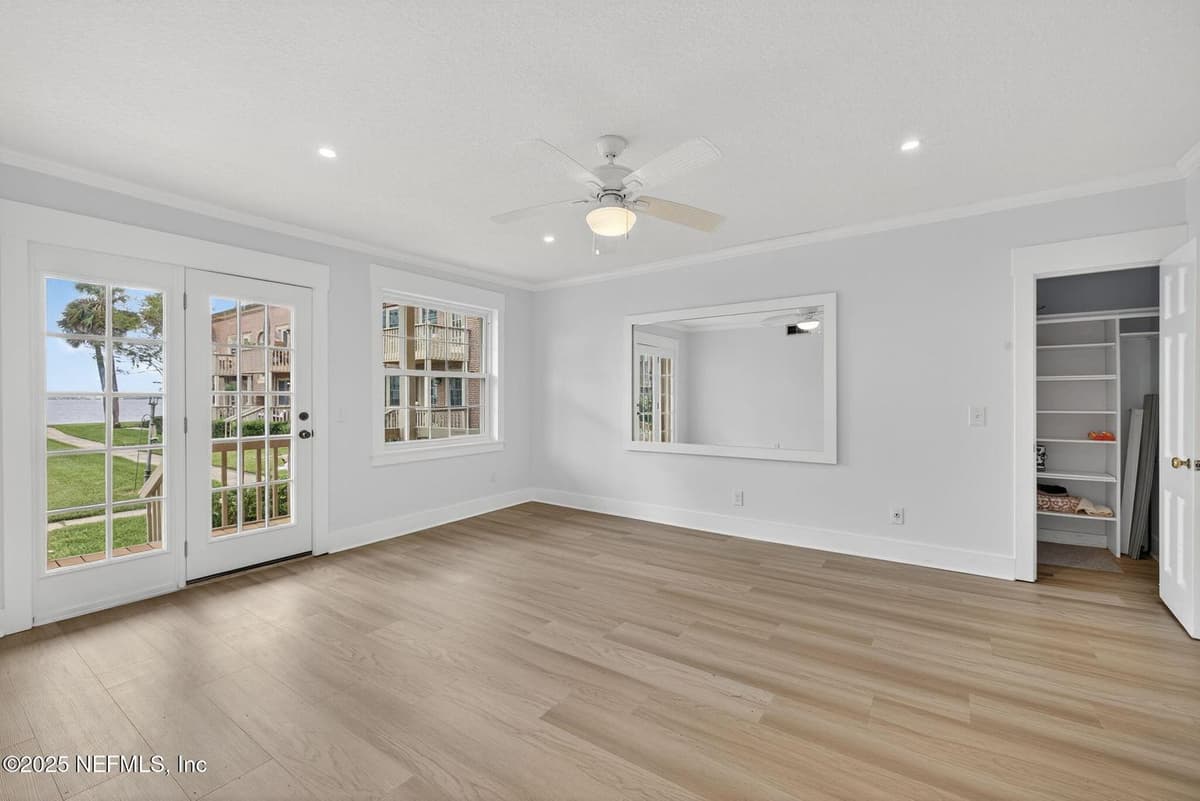 838 CEDAR Street 838, Jacksonville, FL 32207 3