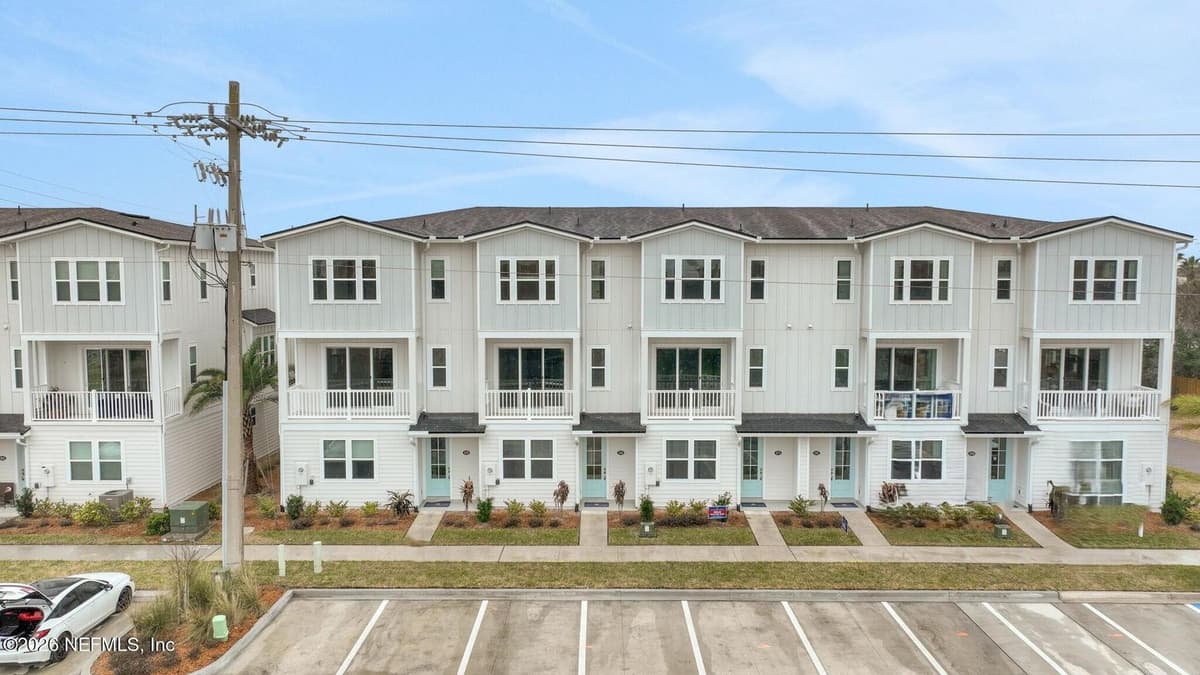 1066 2ND Avenue N, Jacksonville Beach, FL 32250 2