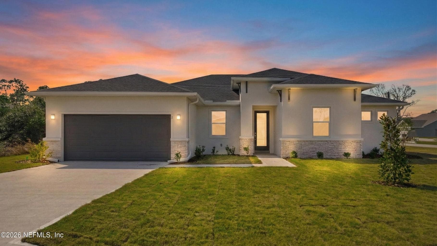 2 ROLLER Lane, Palm Coast, FL 32164