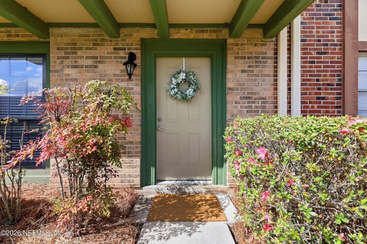 8153 SUTTON Place N, Jacksonville, FL 32217 3