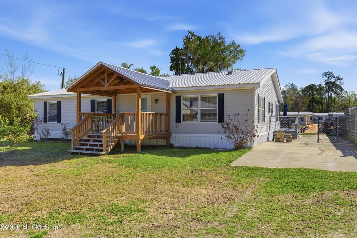 128 JILL Lane, Satsuma, FL 32189 2