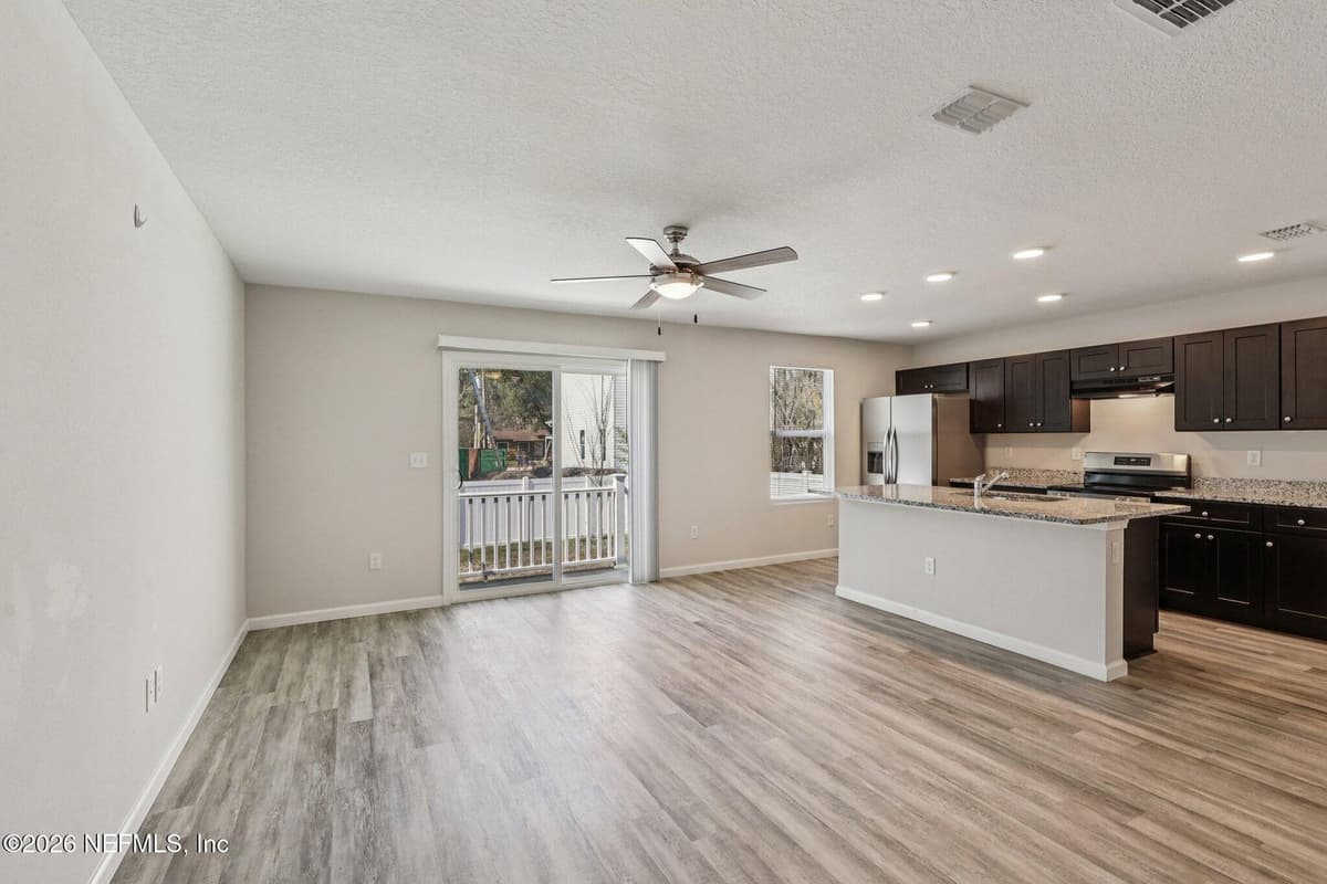 5453 WABASH Boulevard, Jacksonville, FL 32254 3