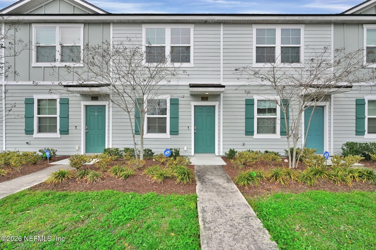 2888 BLACK BUCK Circle, Jacksonville, FL 32225 2