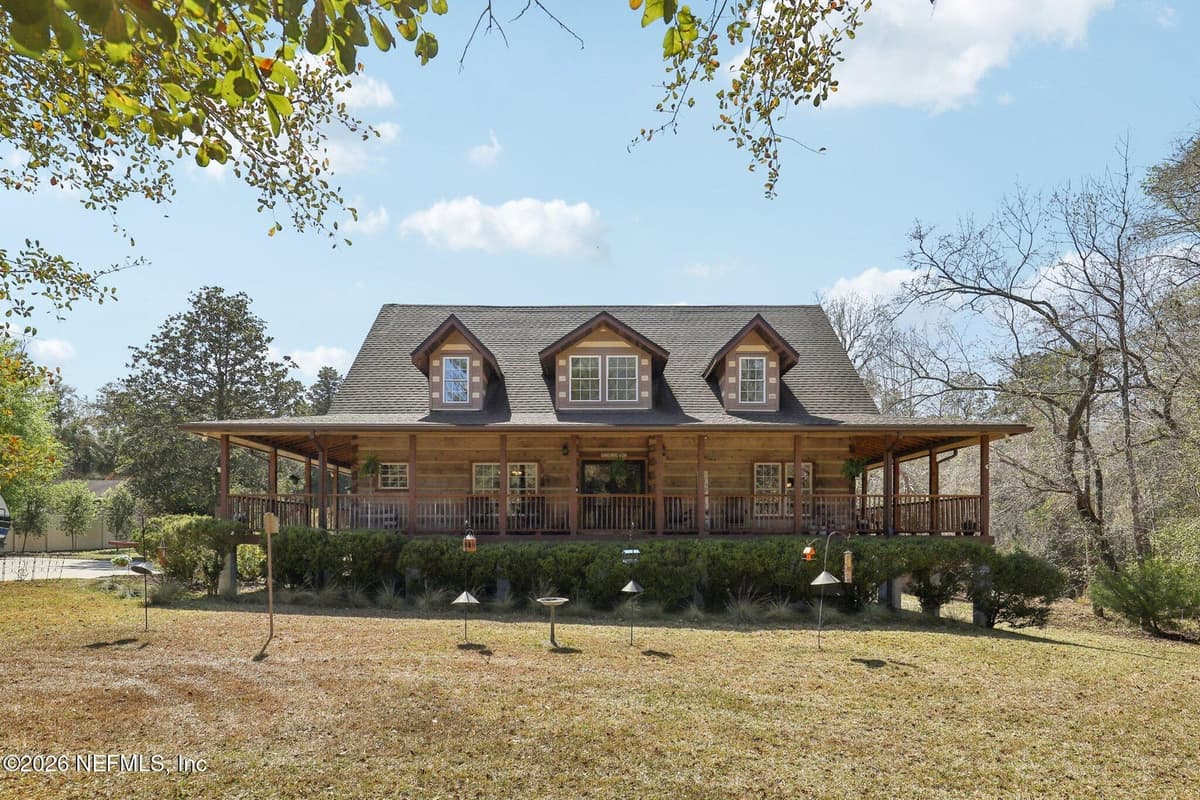 470 HOPE HULL Court, Green Cove Springs, FL 32043 2