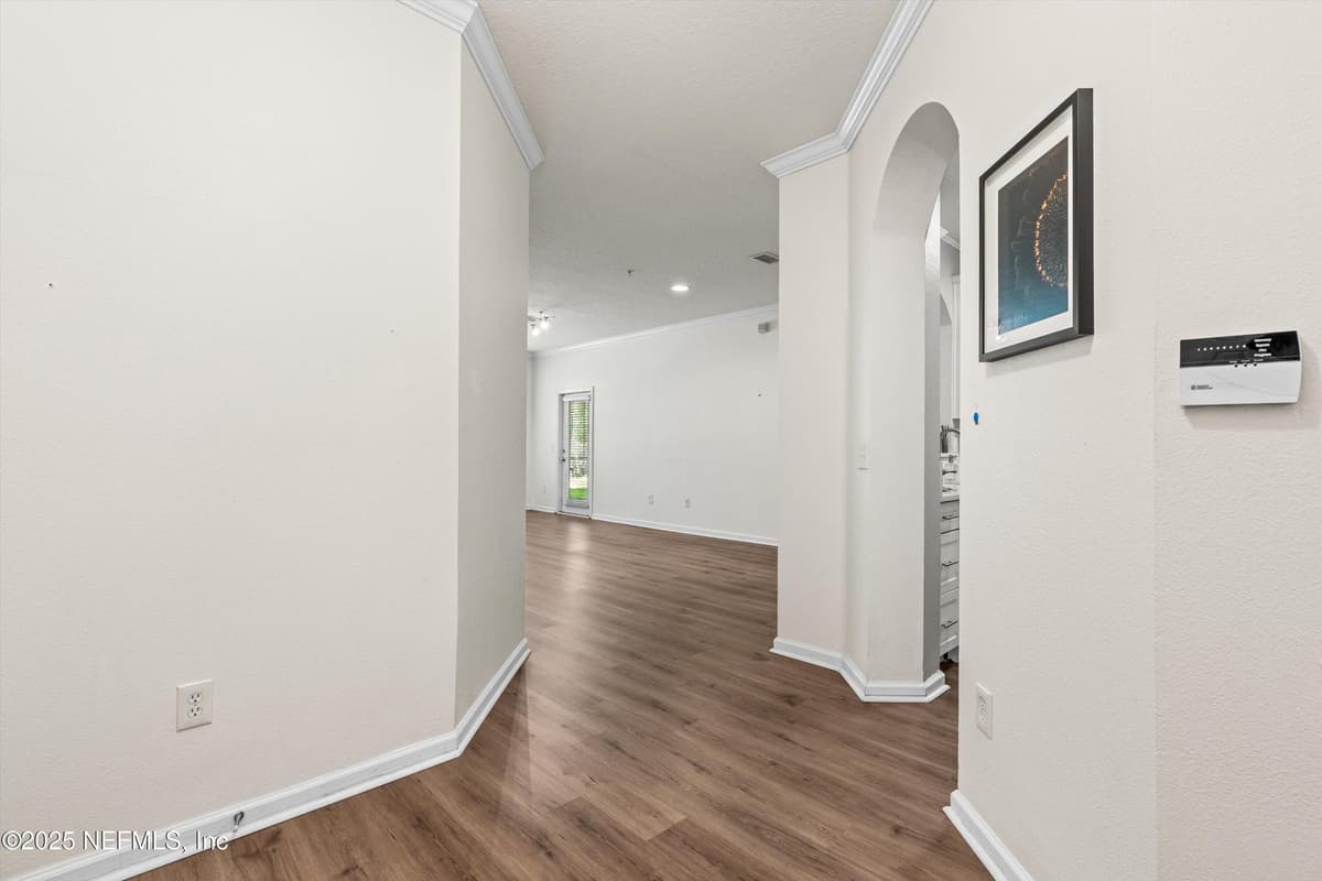 7801 POINT MEADOWS Drive 6104, Jacksonville, FL 32256 3