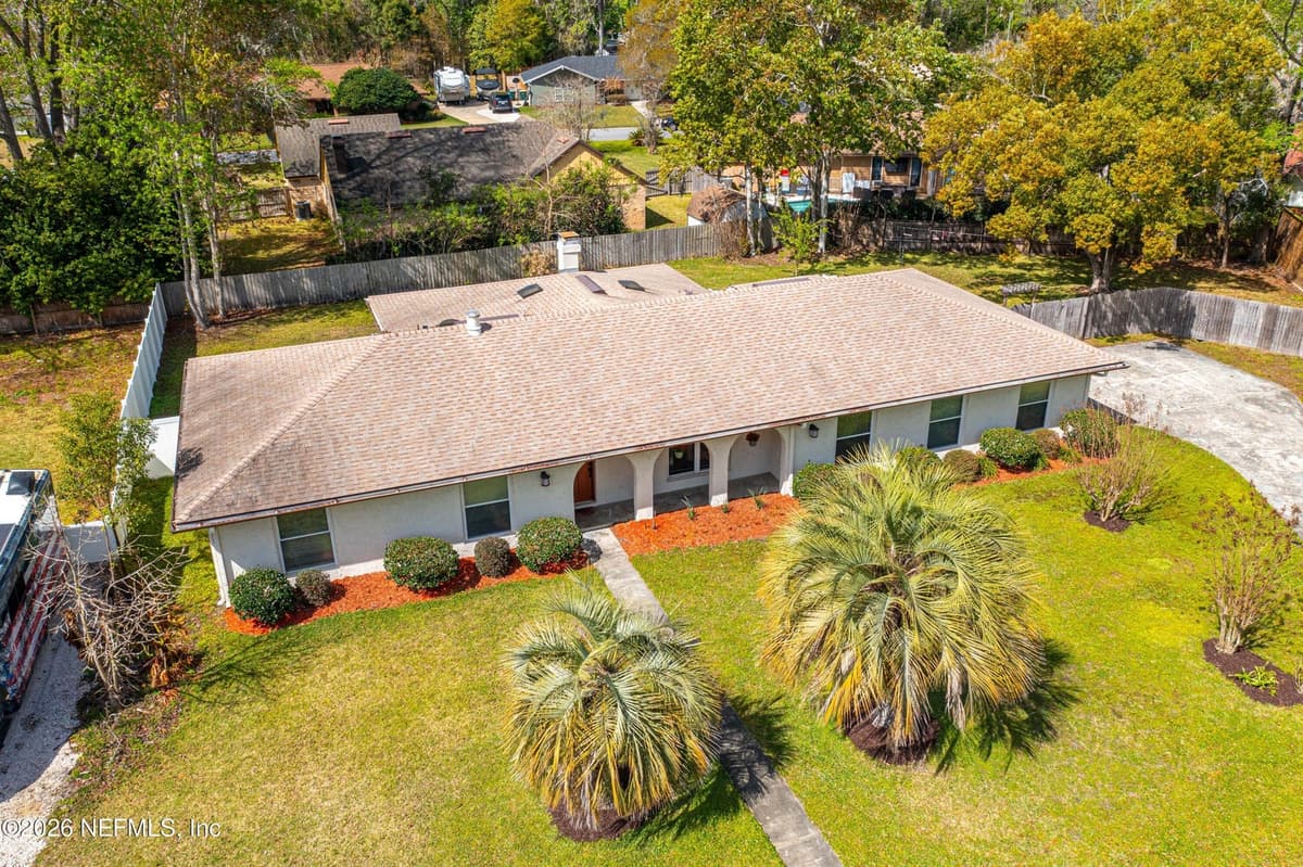 11402 SEDGEMOORE Drive W, Jacksonville, FL 32223 2
