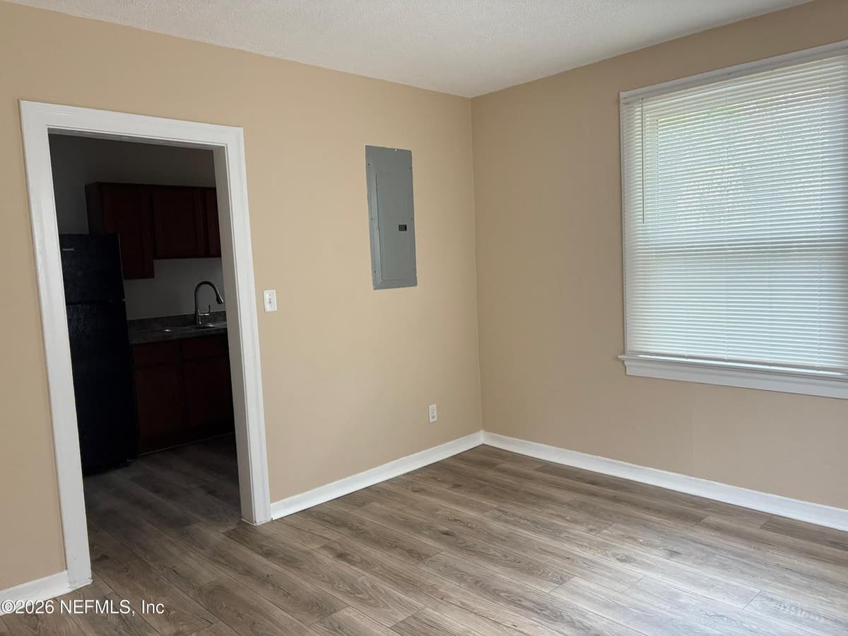 527 E 58TH Street, Jacksonville, FL 32208 2