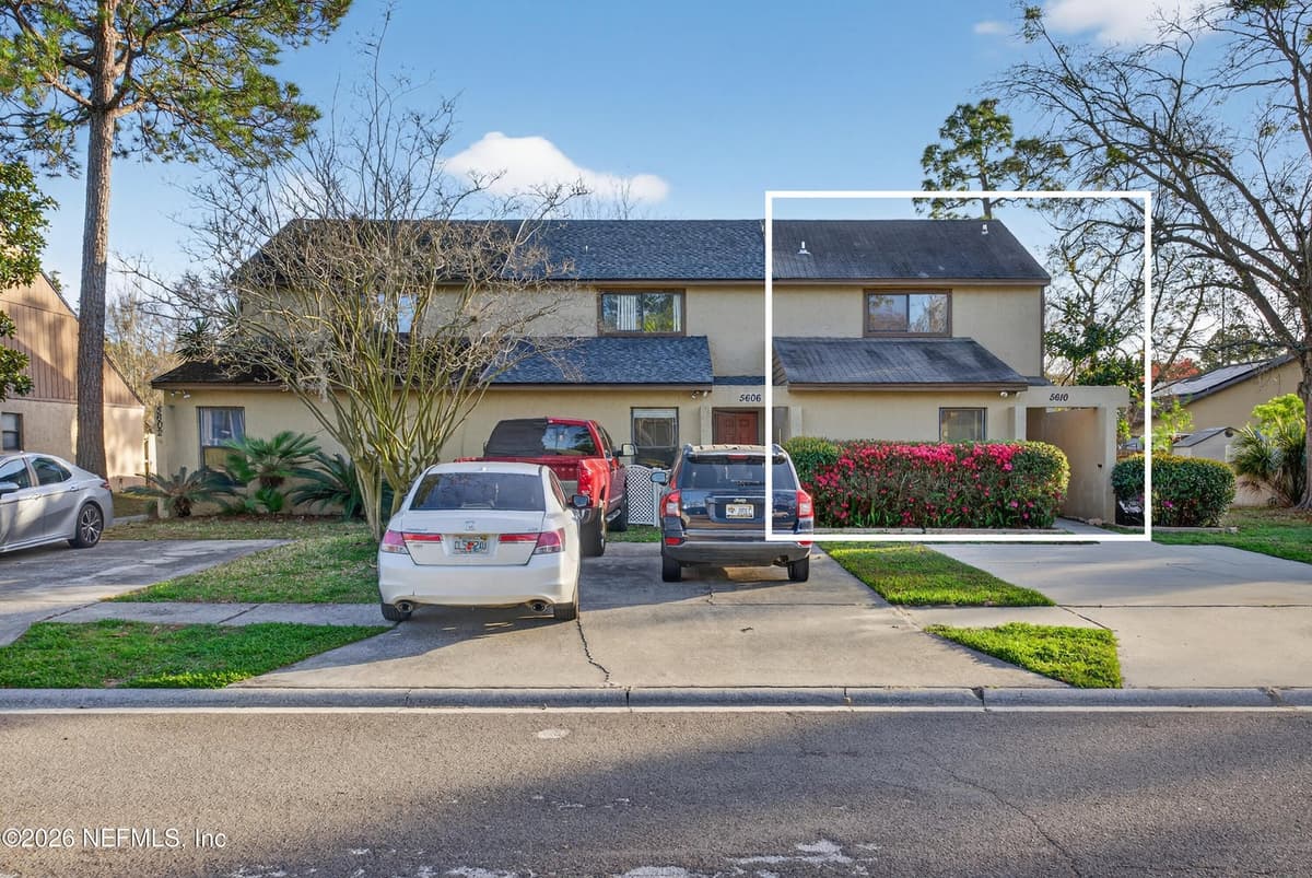 5610 PINEBAY Circle S, Jacksonville, FL 32244 3